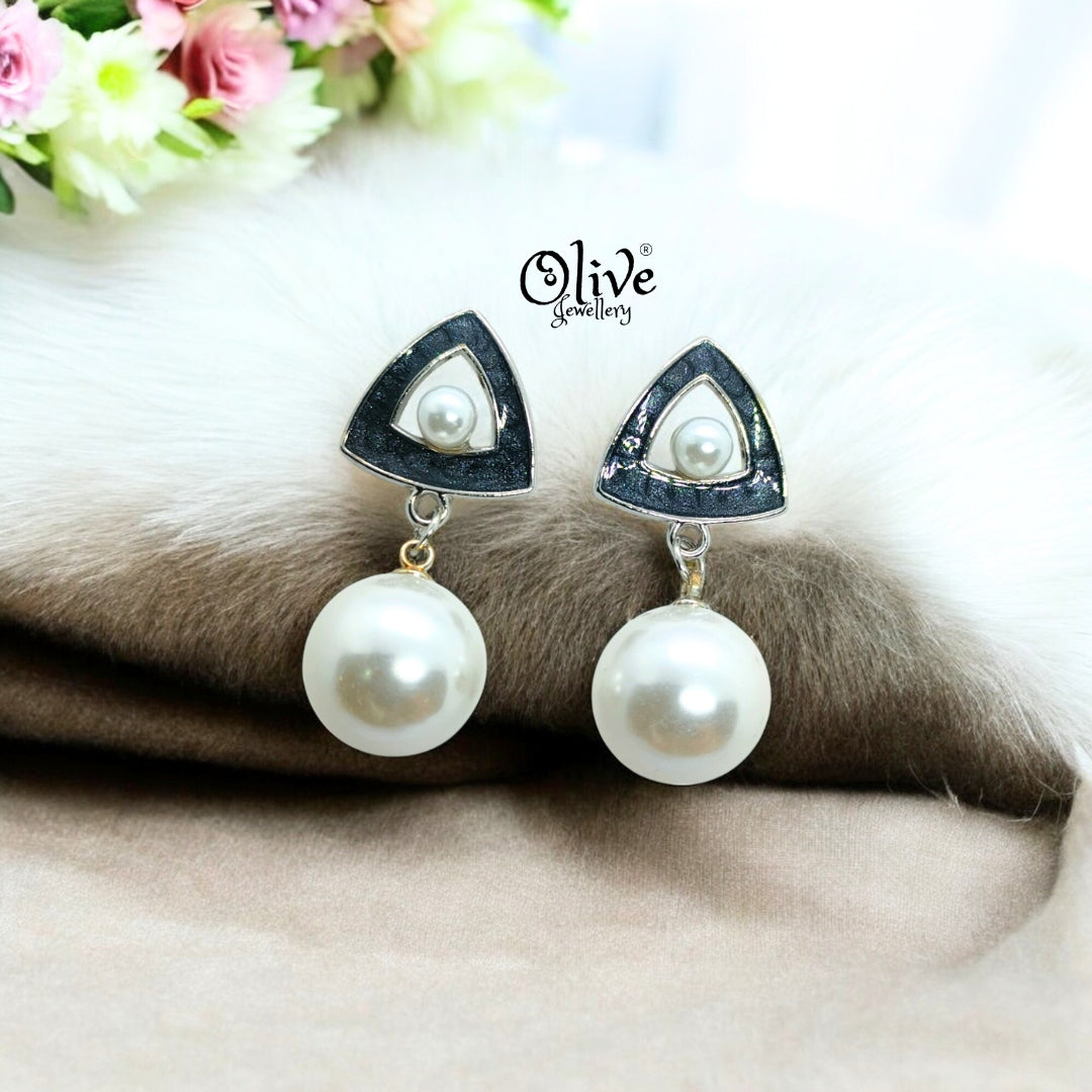 49 Collection Earrings - 40 (Silver Shade)