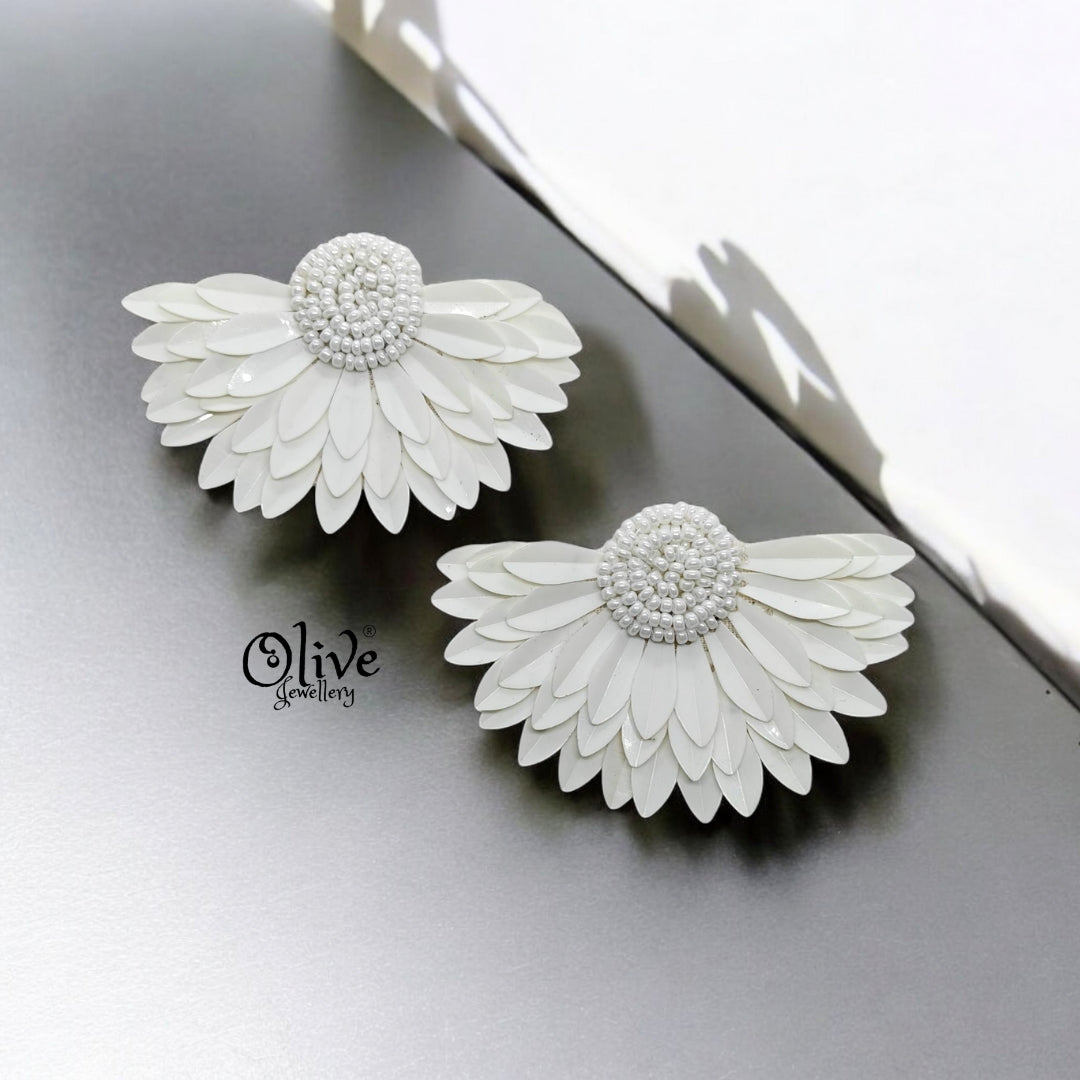 The Rainbow Feathers