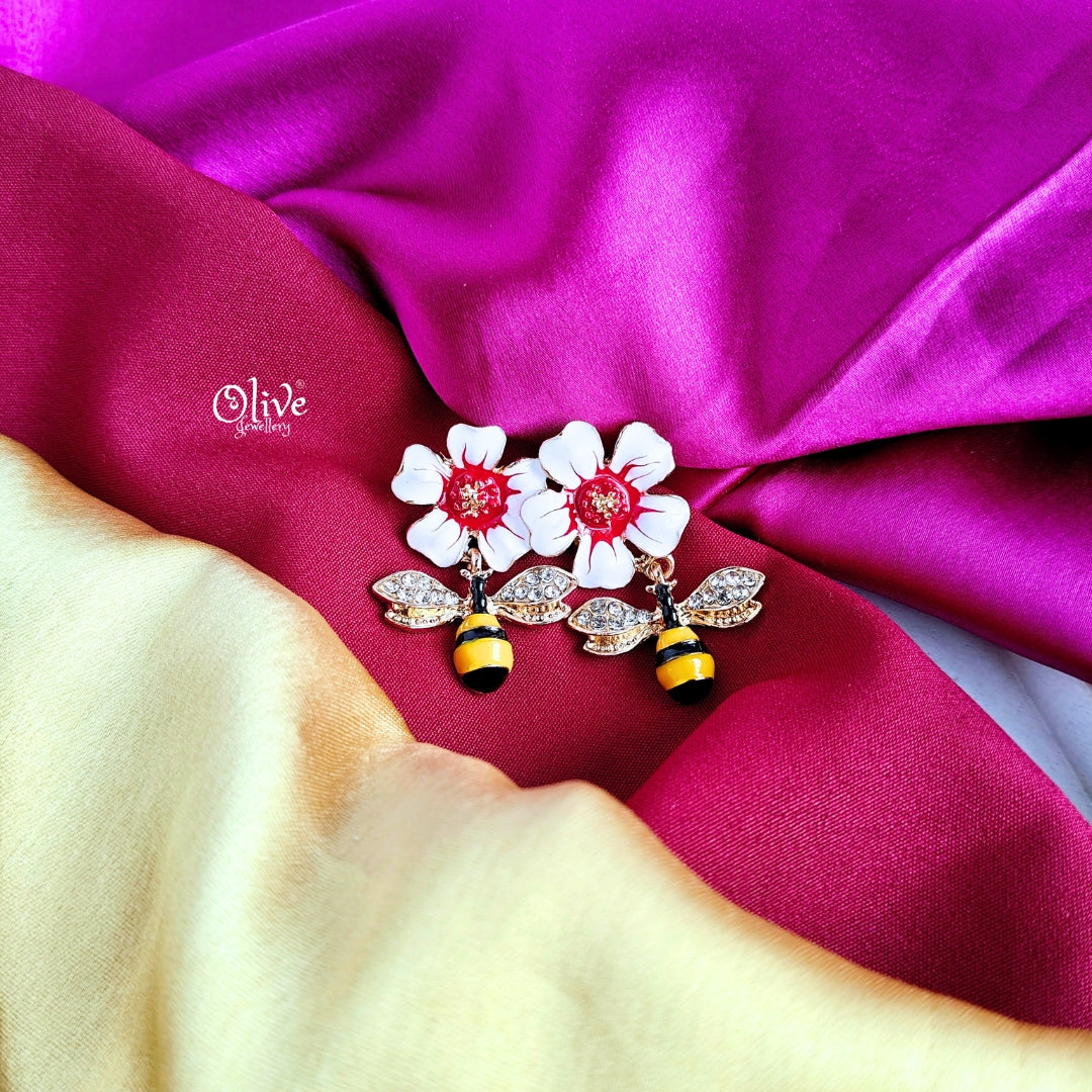 Brooch Collection -209