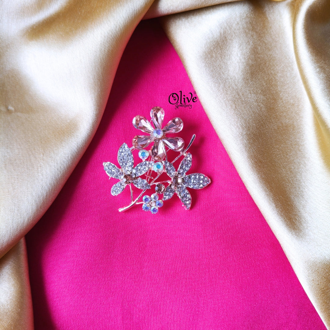 Brooch Collection -225- 3Flowers