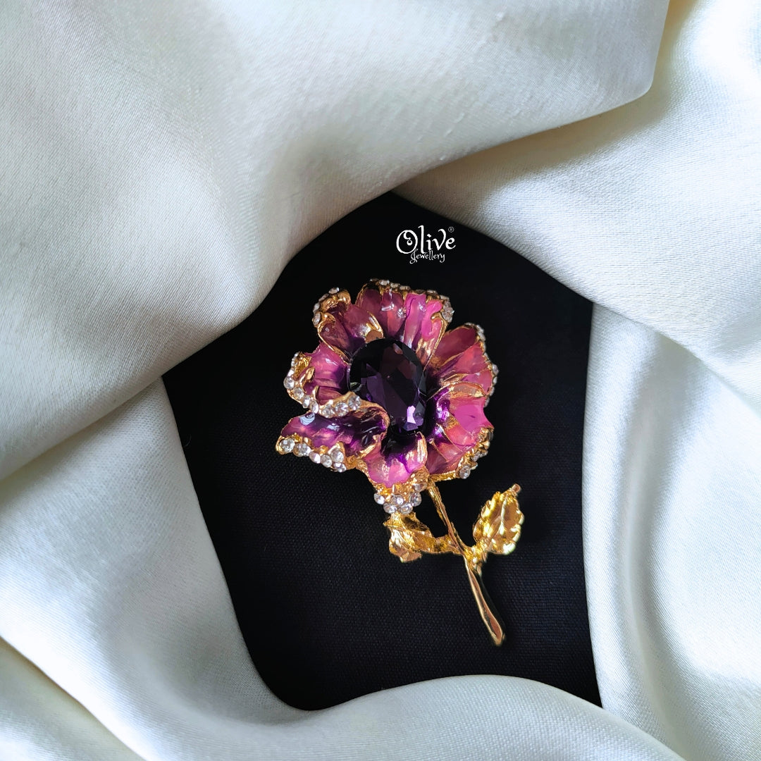 A Blooming Flower Brooch