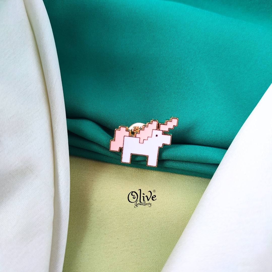 Brooch Collection -429