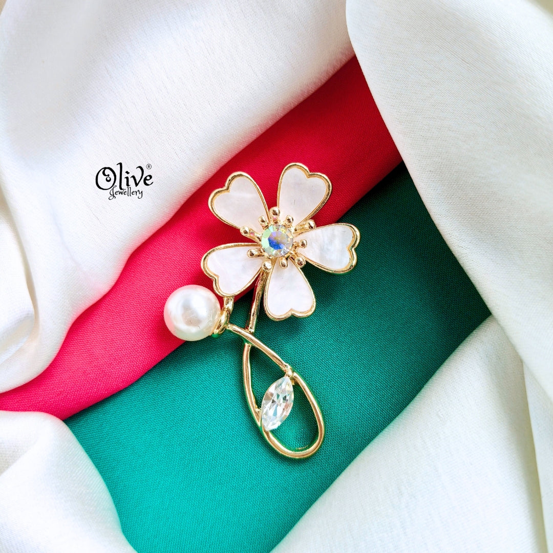 Gloden Flower Brooch