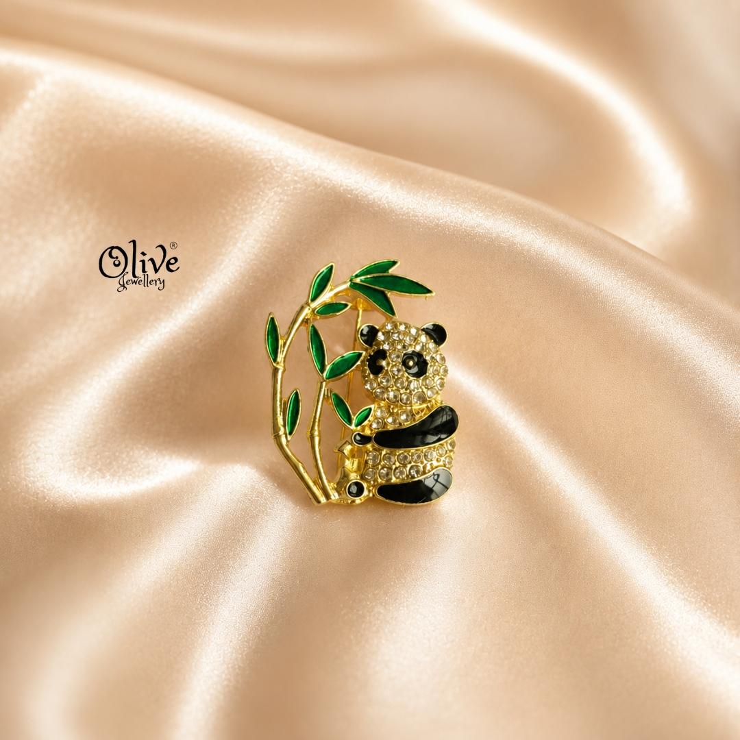 Brooch Collection - 1028