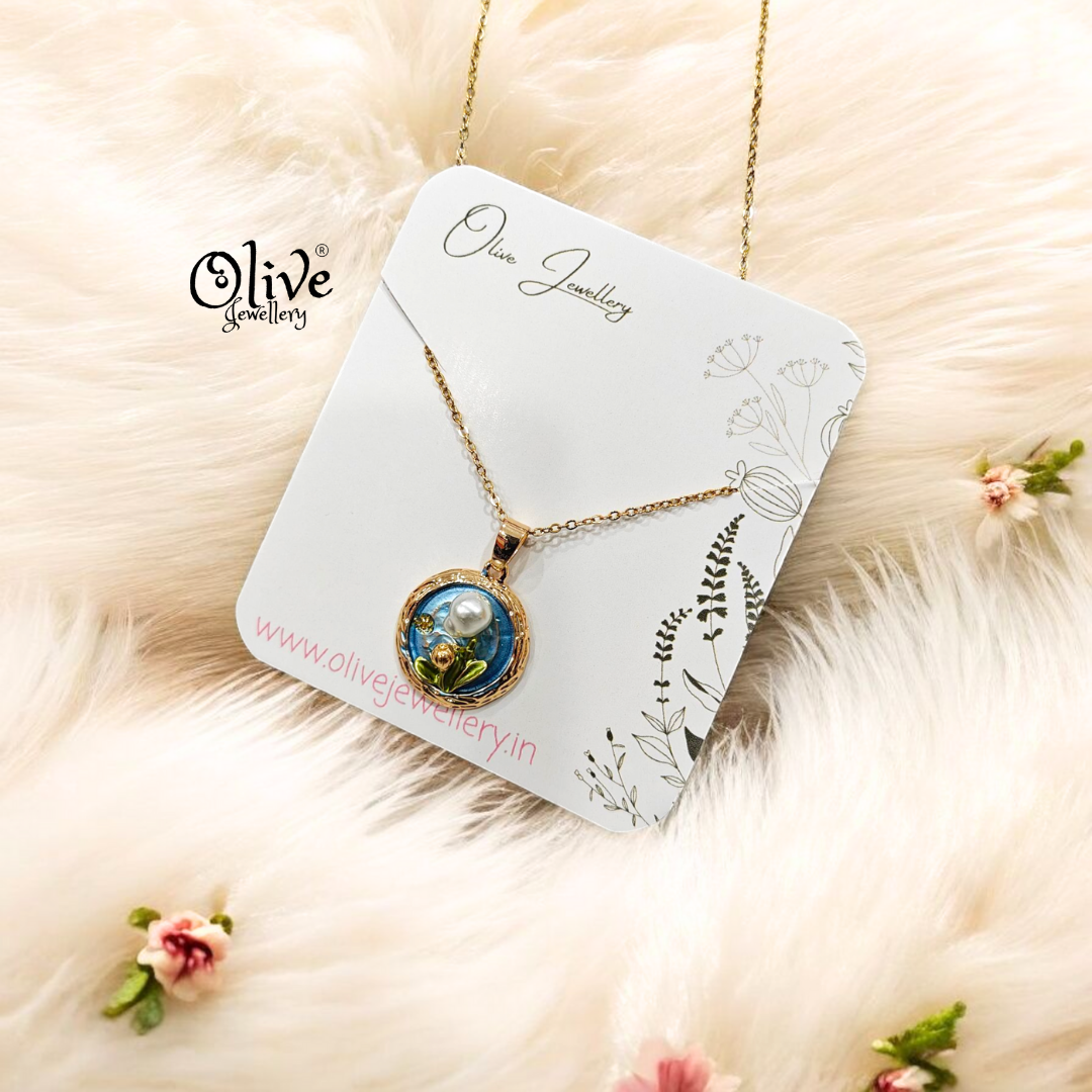 Enamel Pendants - Round Shape Pearl