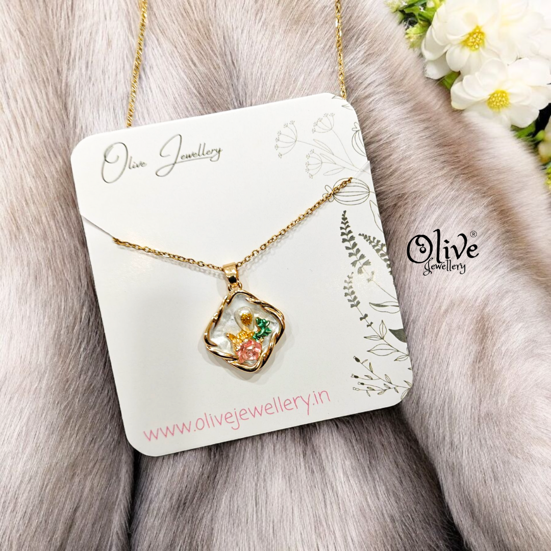 Enamel Pendants - Diamond Shape Pearl