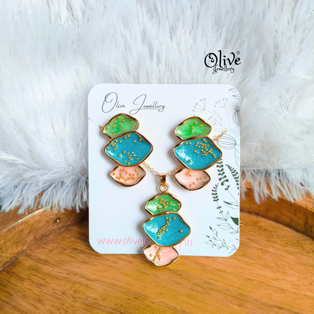 Enamel Pendent - 118 - Pendent with Earrings (Combo Set)