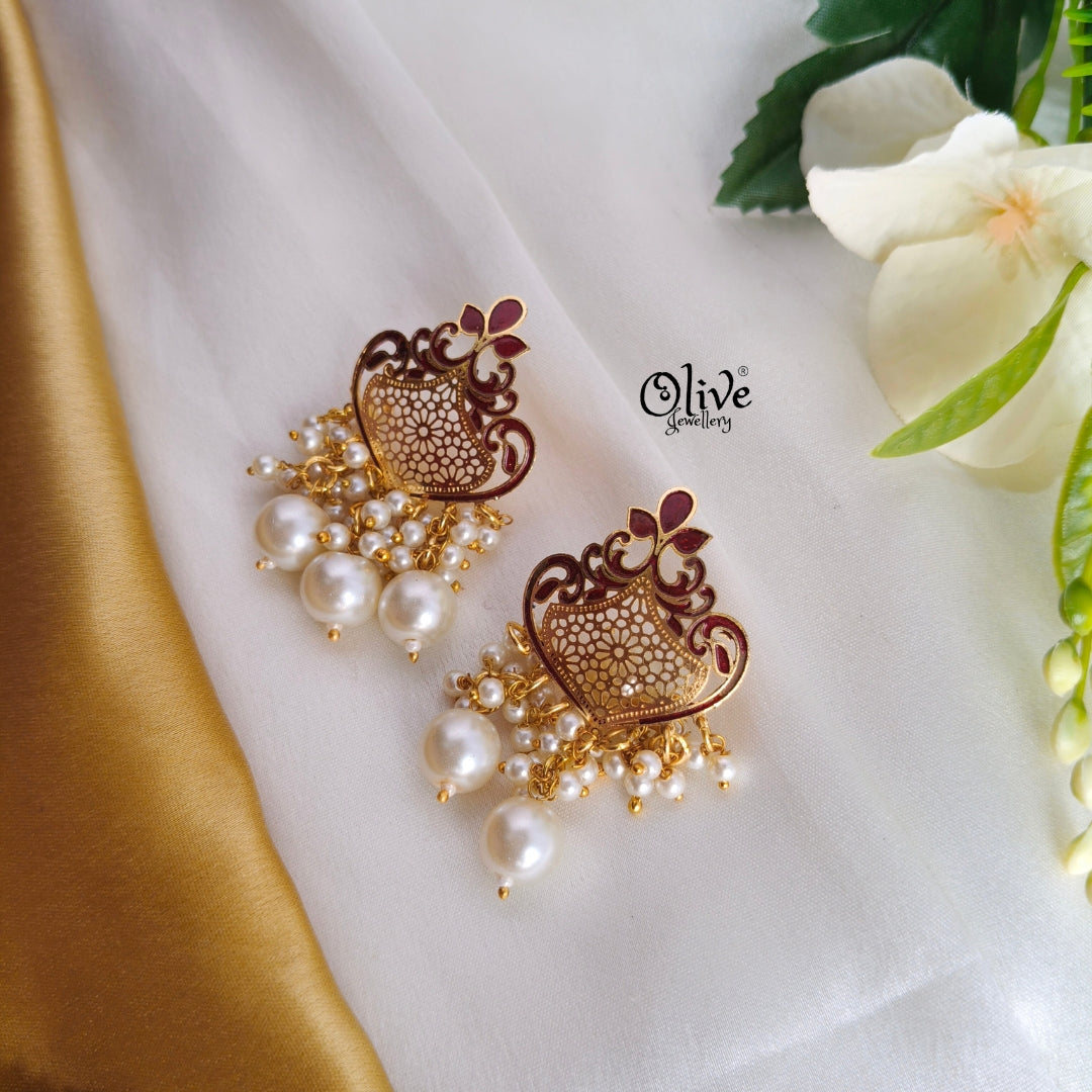 Filigree Neck Set