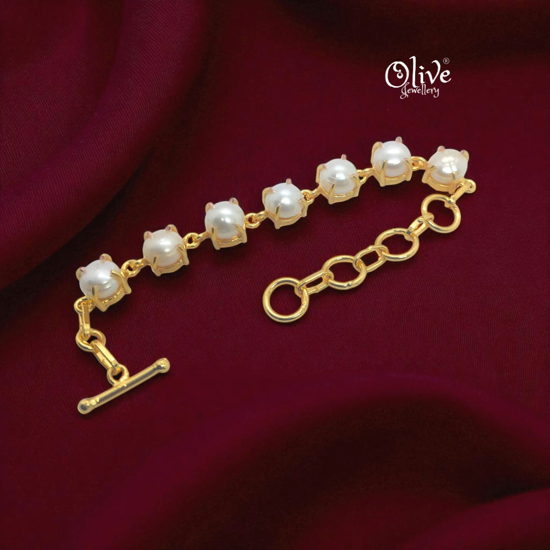 Fresh Water Pearl Bracelet - 7 Pearls - 47
