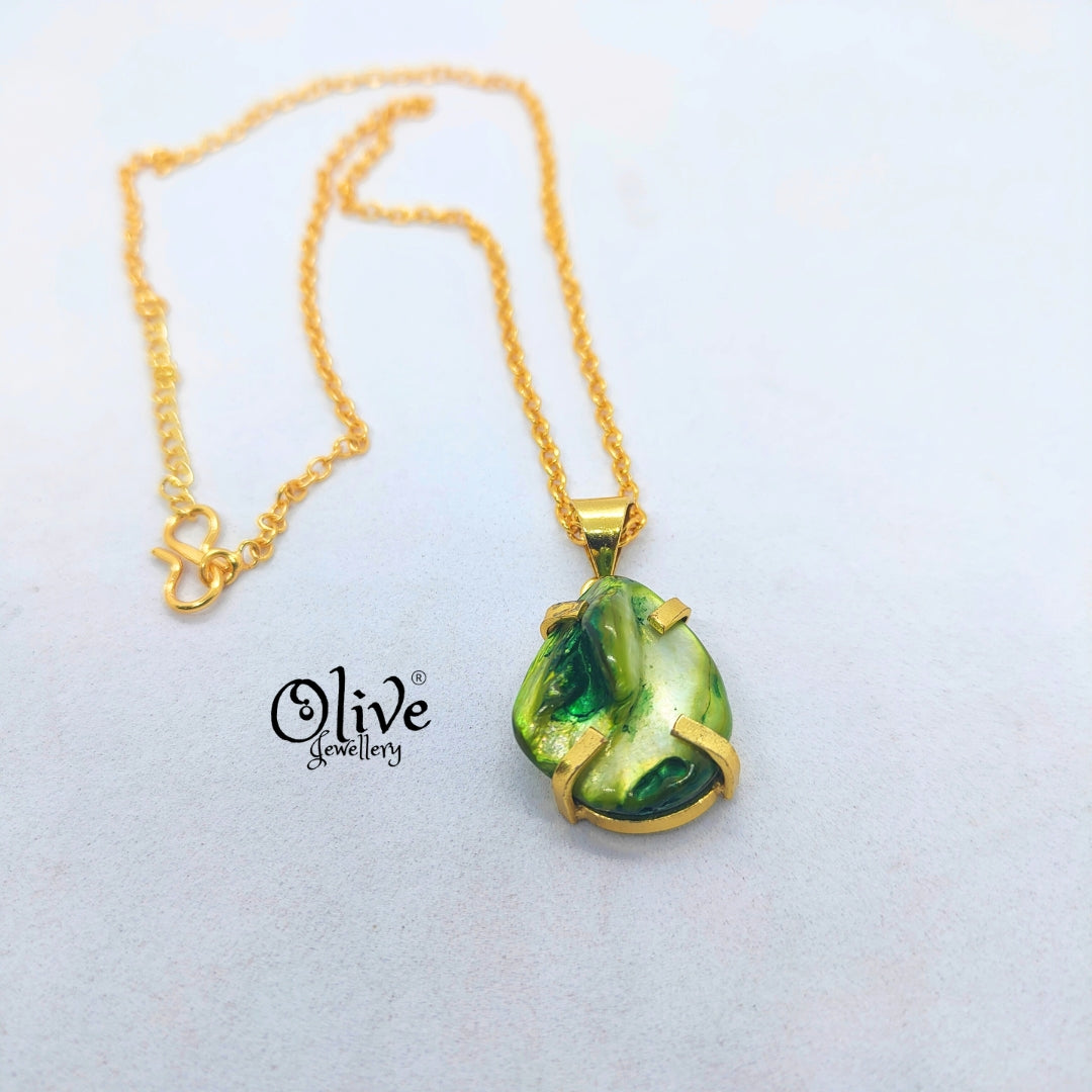 Golden Brass Collection Pendent - 18