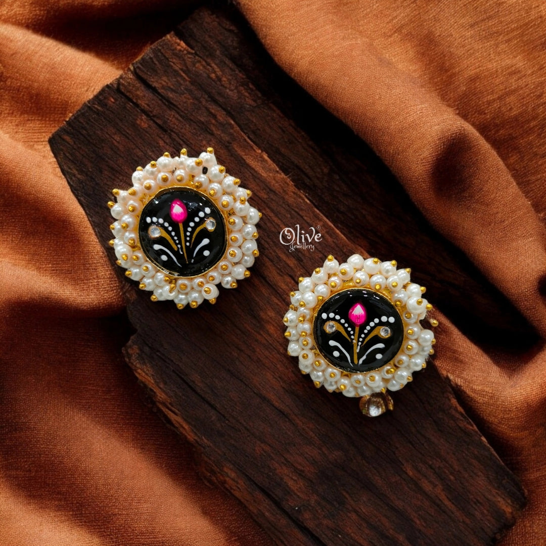 The Pearl Meena Studs