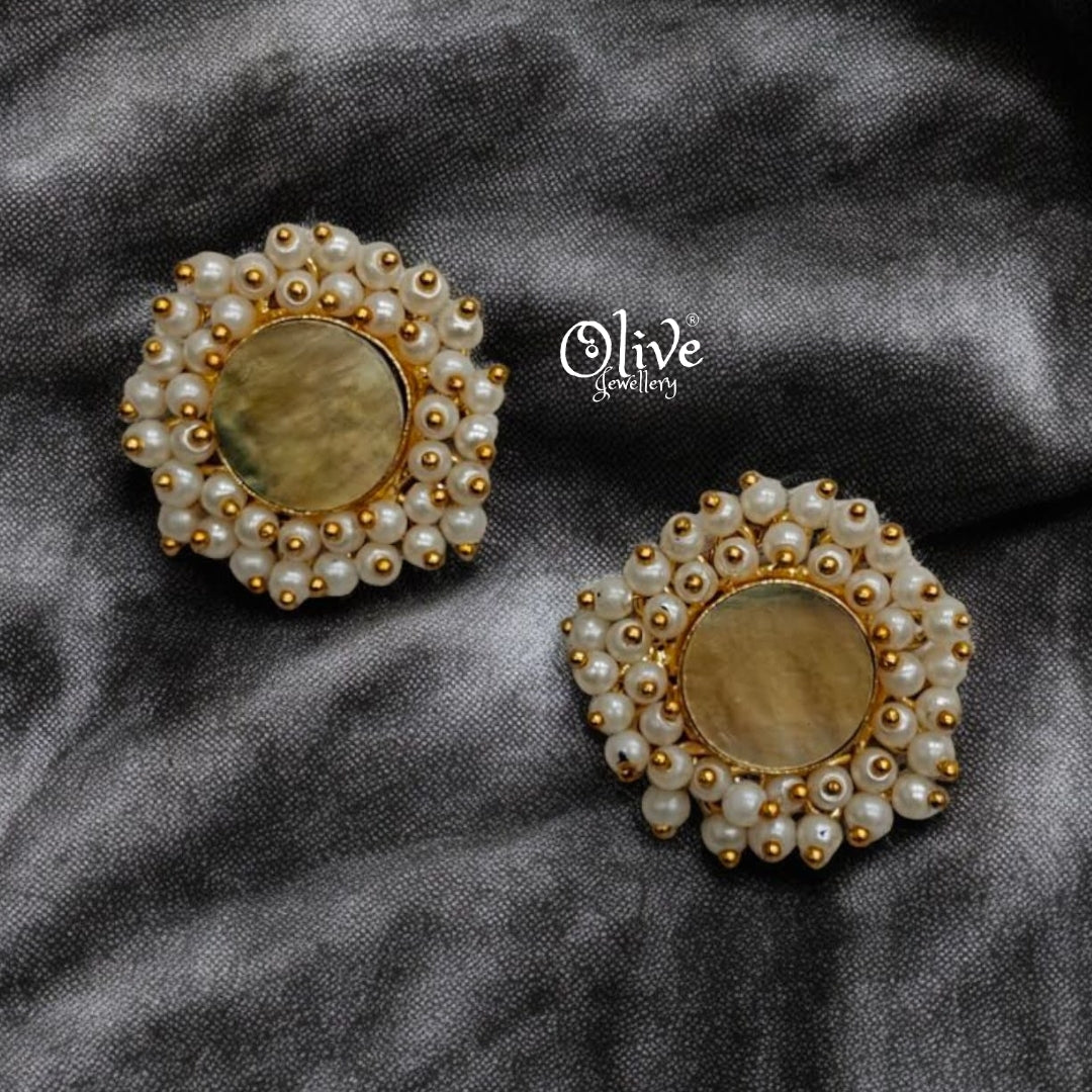 Golden Brass Earrings - 142