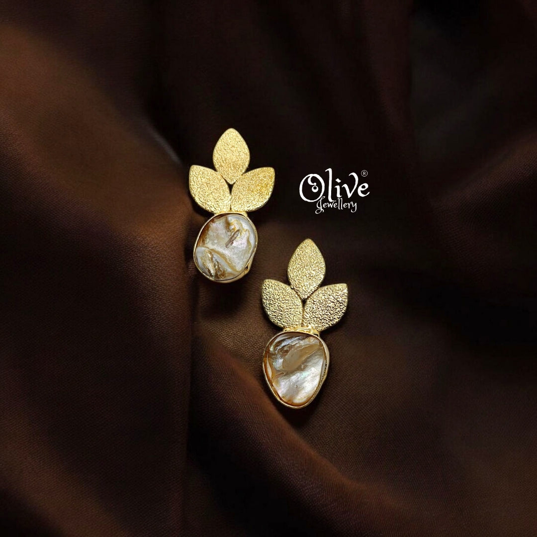 Golden Brass Earrings - 182