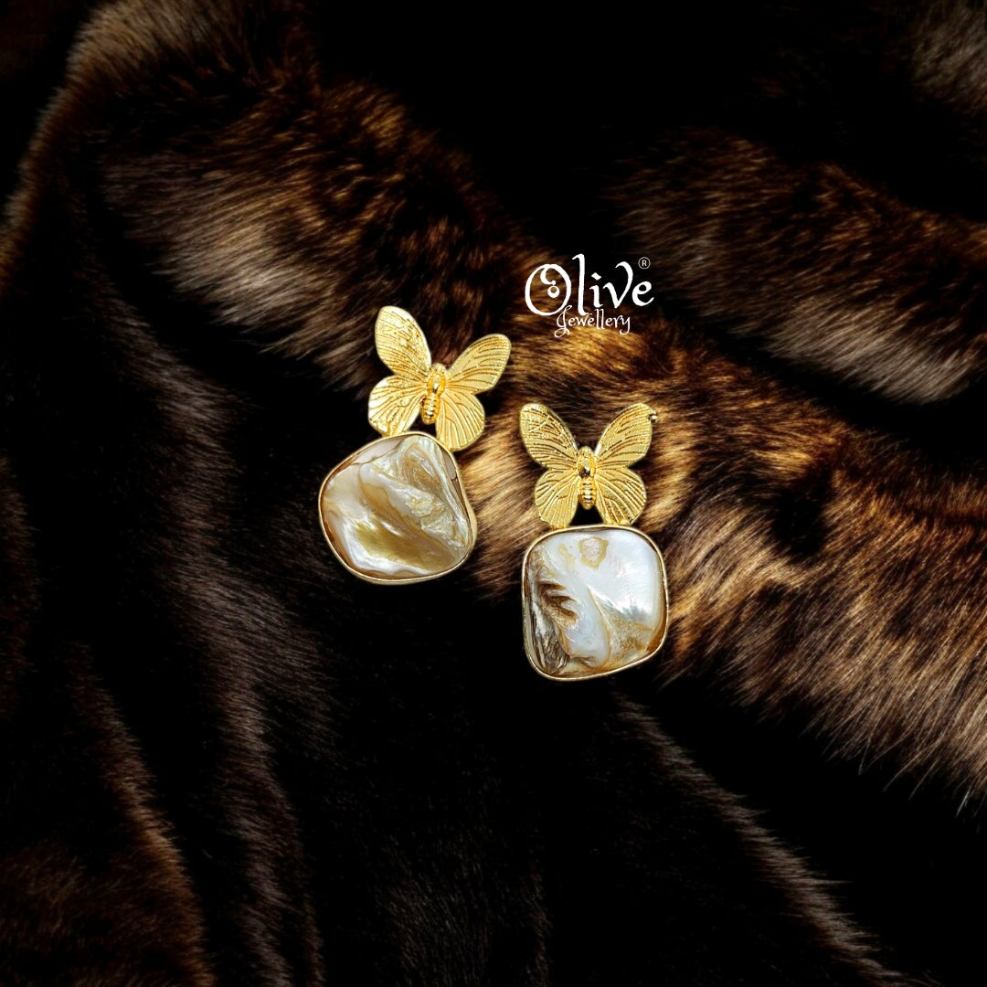 Golden Brass Earrings - 183
