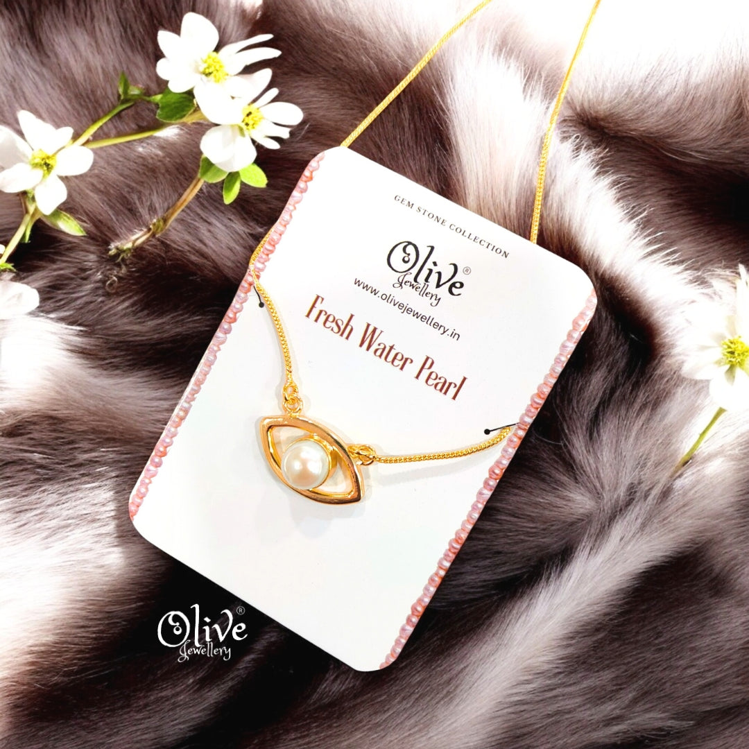 Fresh Water Pearls Pendent - Collet Fitting