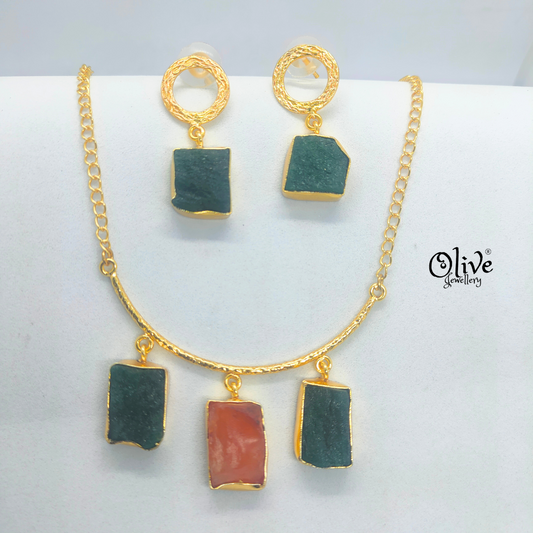 Gem Stone Collection Pendent - 40