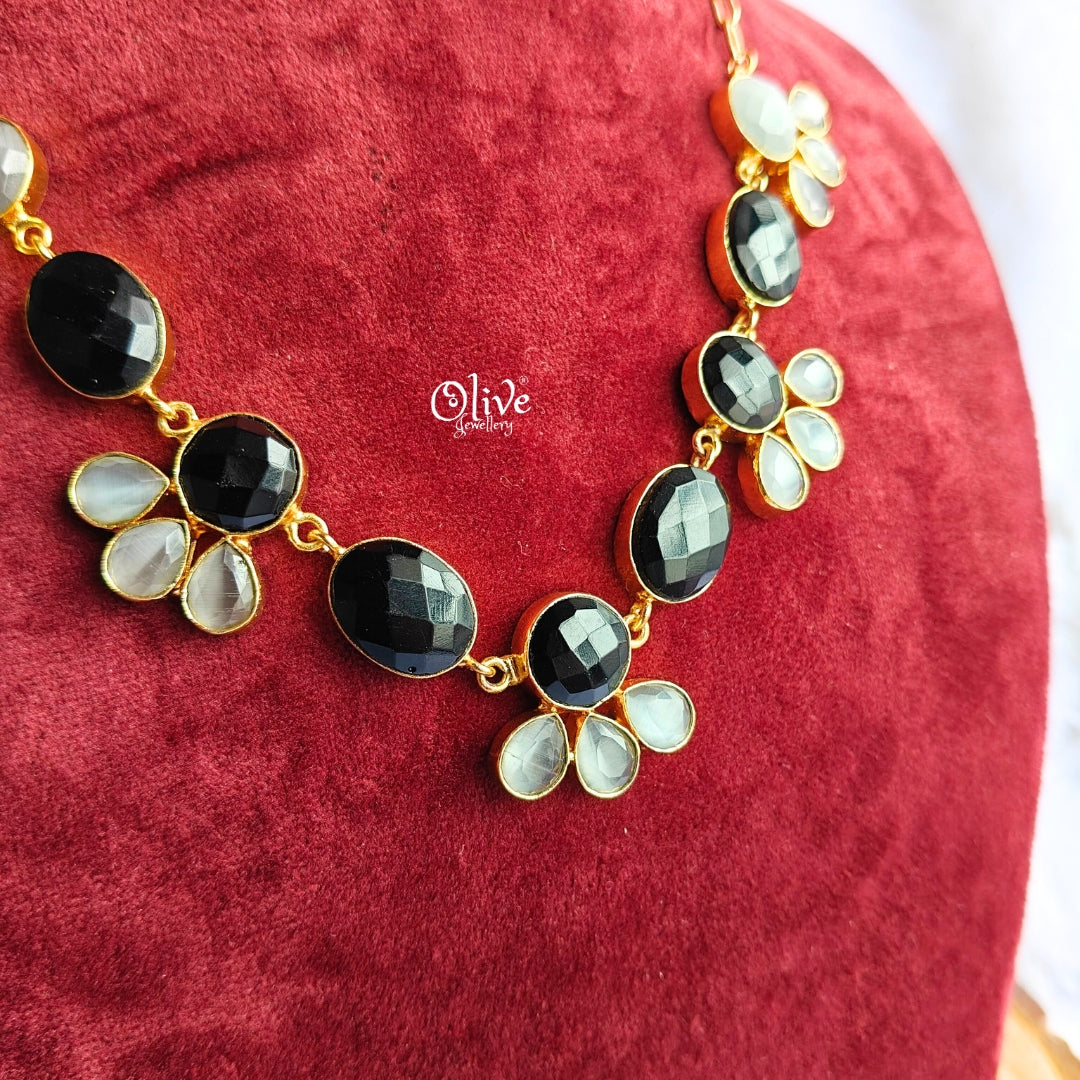 Natural Stone Neckset - 59