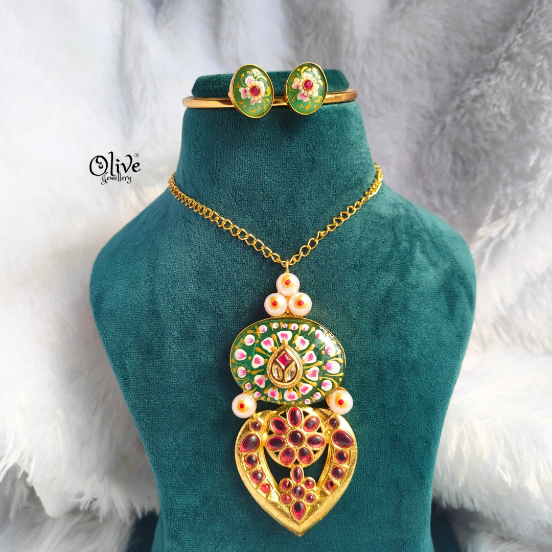 Tanjore Pendent