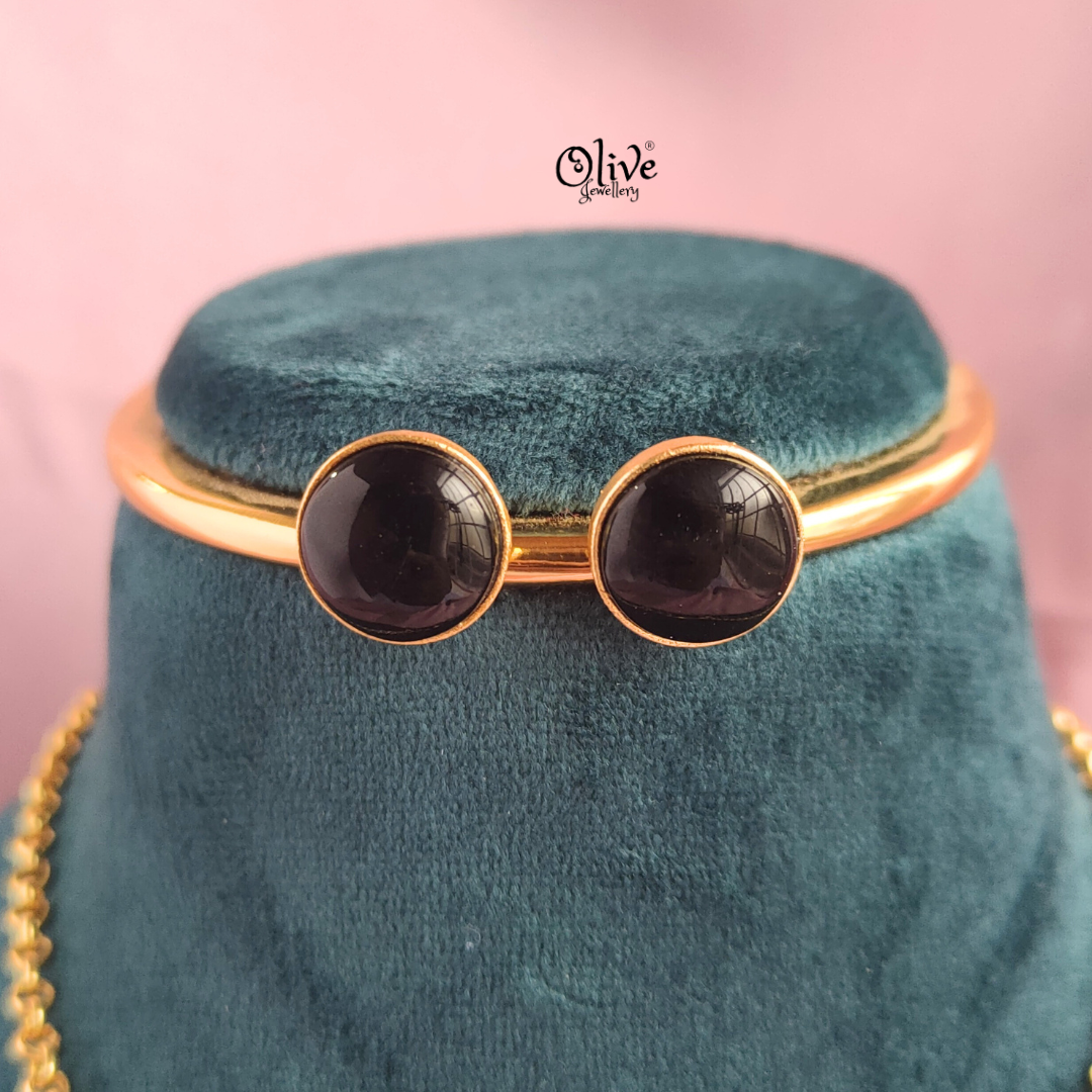 Monalisa Pendent