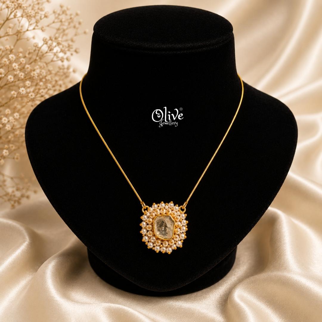 Gem Stone Collection Pendent - Collet Fitting - with Pearls - 26