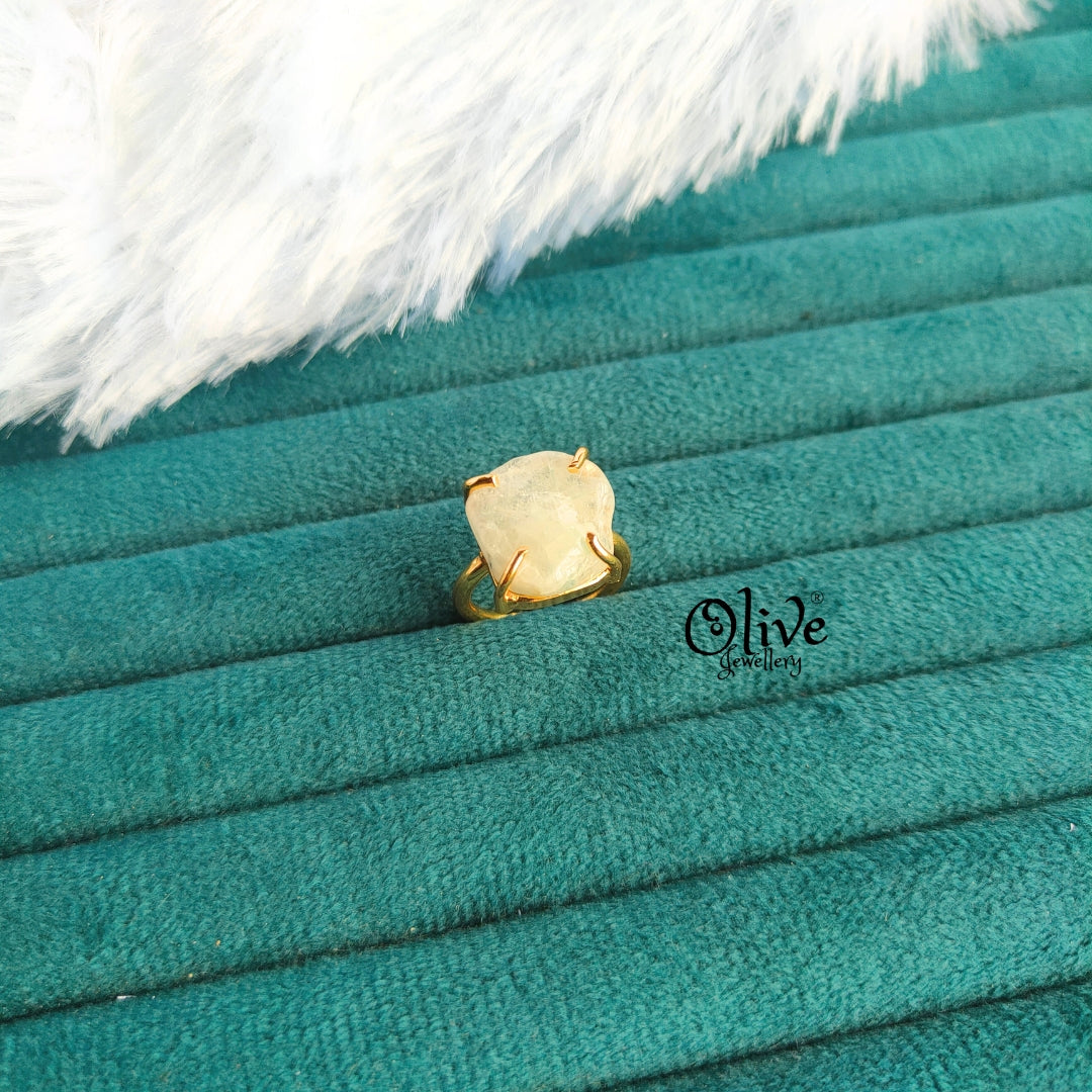 Natural Stone Finger Rings - Claw Fitting - Rough Shape - Single Stone