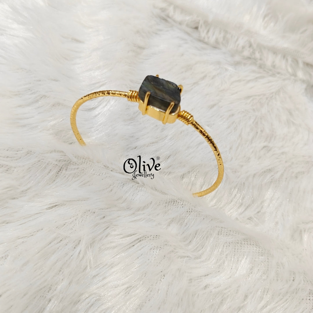 Natural Stones Kada - Claw Fitting - Rough Shape