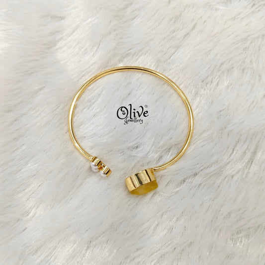 Natural Stones Kadas - Collet Fitting - Rough Shape And 3 Pearls