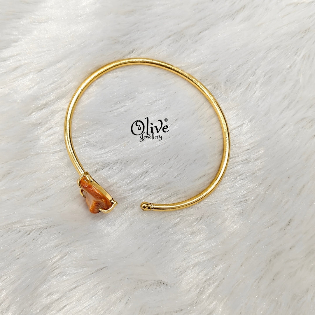 Natural Stones Kada - Claw Fitting - MOP