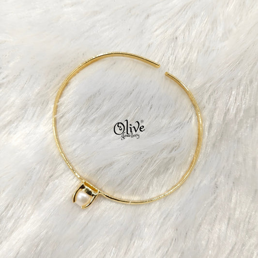 Fresh Water Pearls - Claw Fitting - Single Pearl