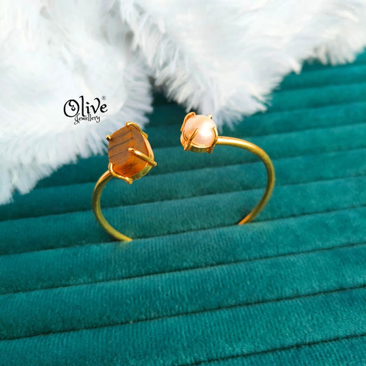 Natural Stone Kada - Claw Fitting - Rough Shape - Single Pearl