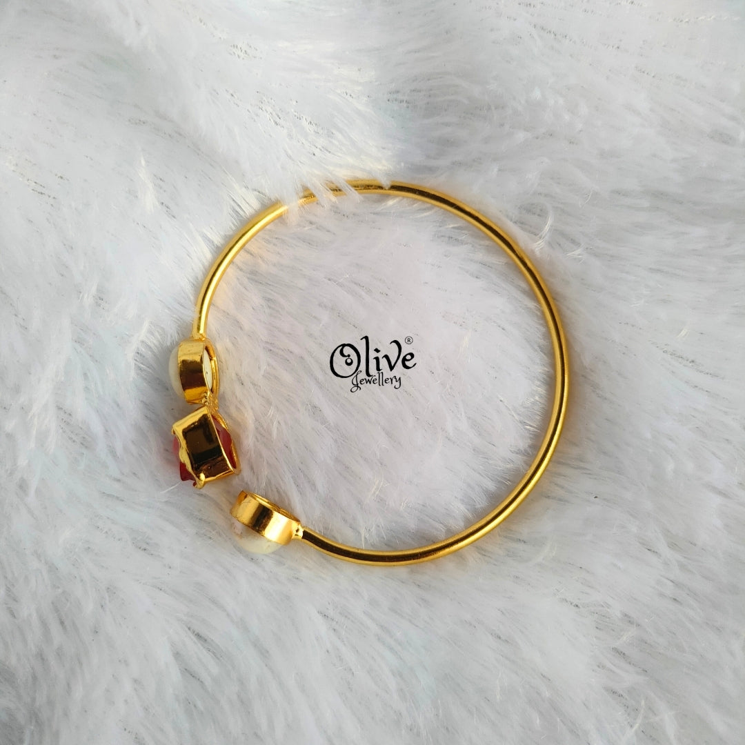 Natural Stone Kada - Collet Fitting - Single Stone - Double Pearls