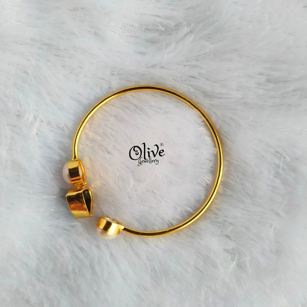 Natural Stone Kada - Collet Fitting - Single Stone - Double Pearls