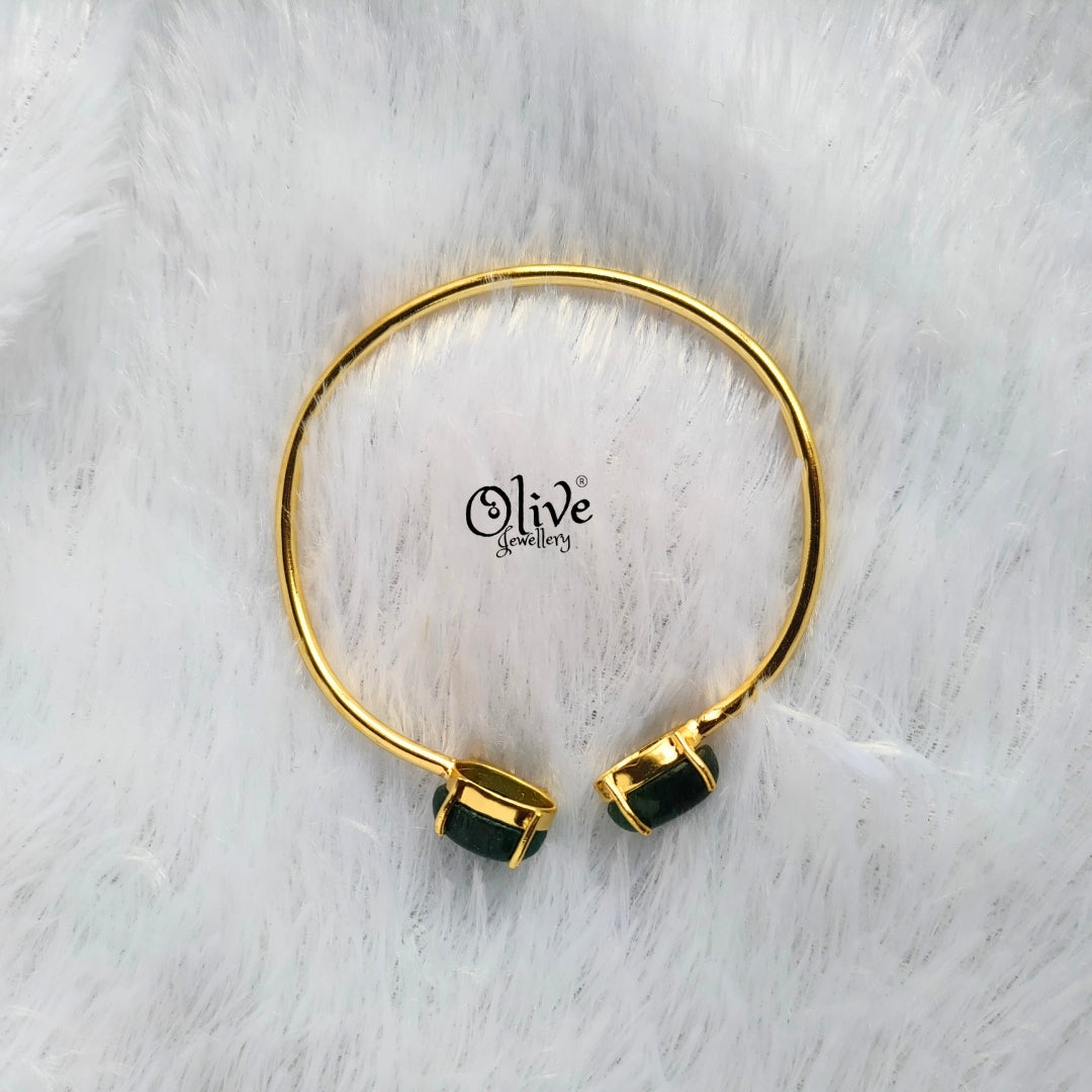 Natural Stones Kada - Claw Fitting - Finished Shape