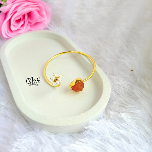 Natural Stones Kada - Collet Fitting - Rough Shape and Pearls