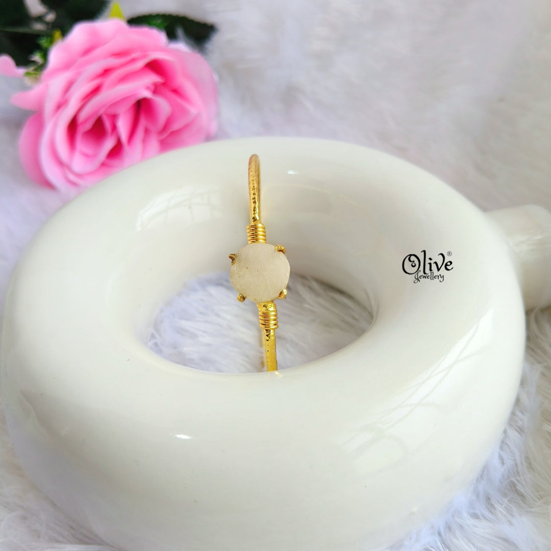 Natural Stones Kada - Claw Fitting - Rough Shape