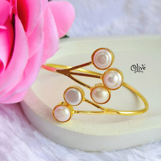 Fresh Water Pearls - Collet Fitting - Five Pearls