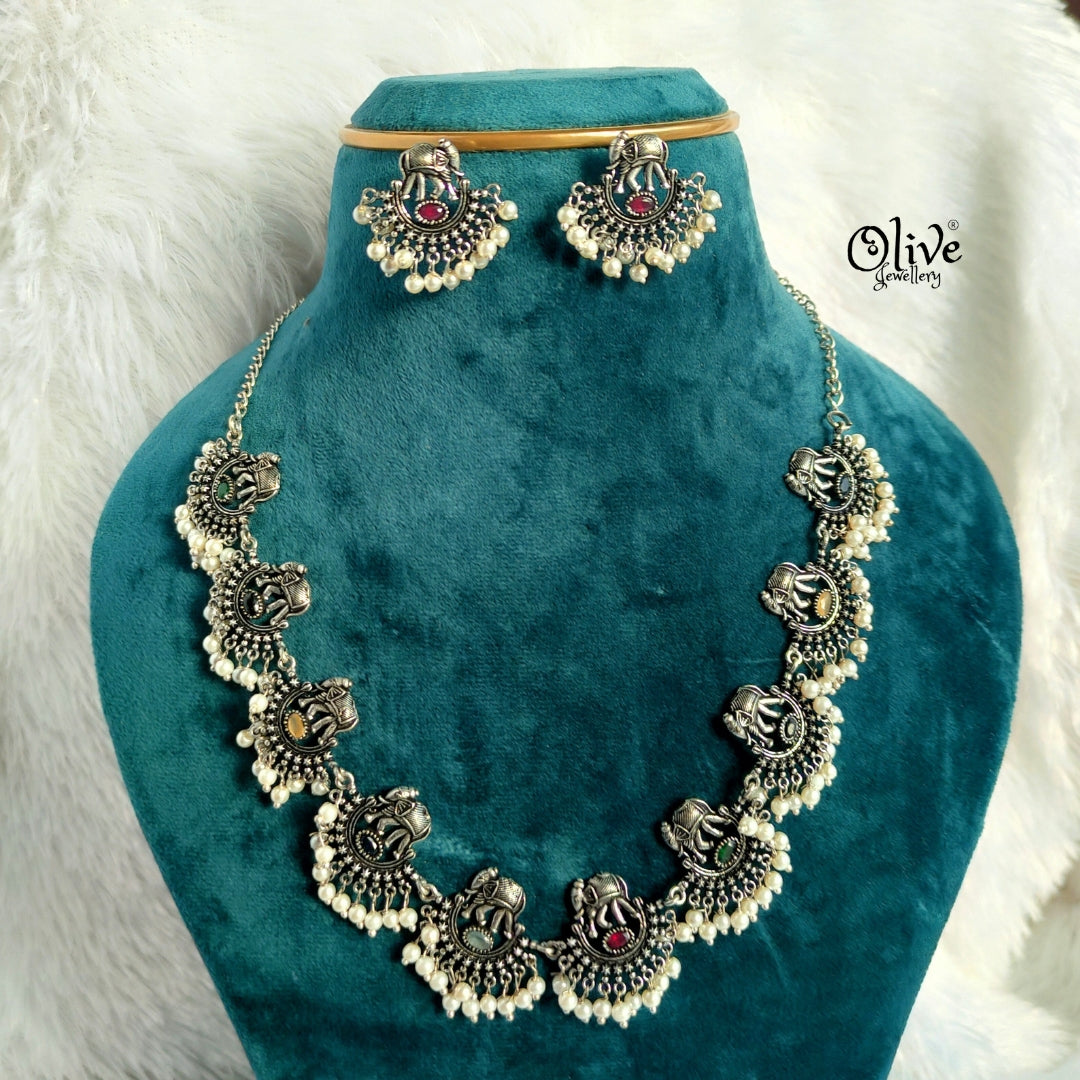 Oxidized Neckset - 86