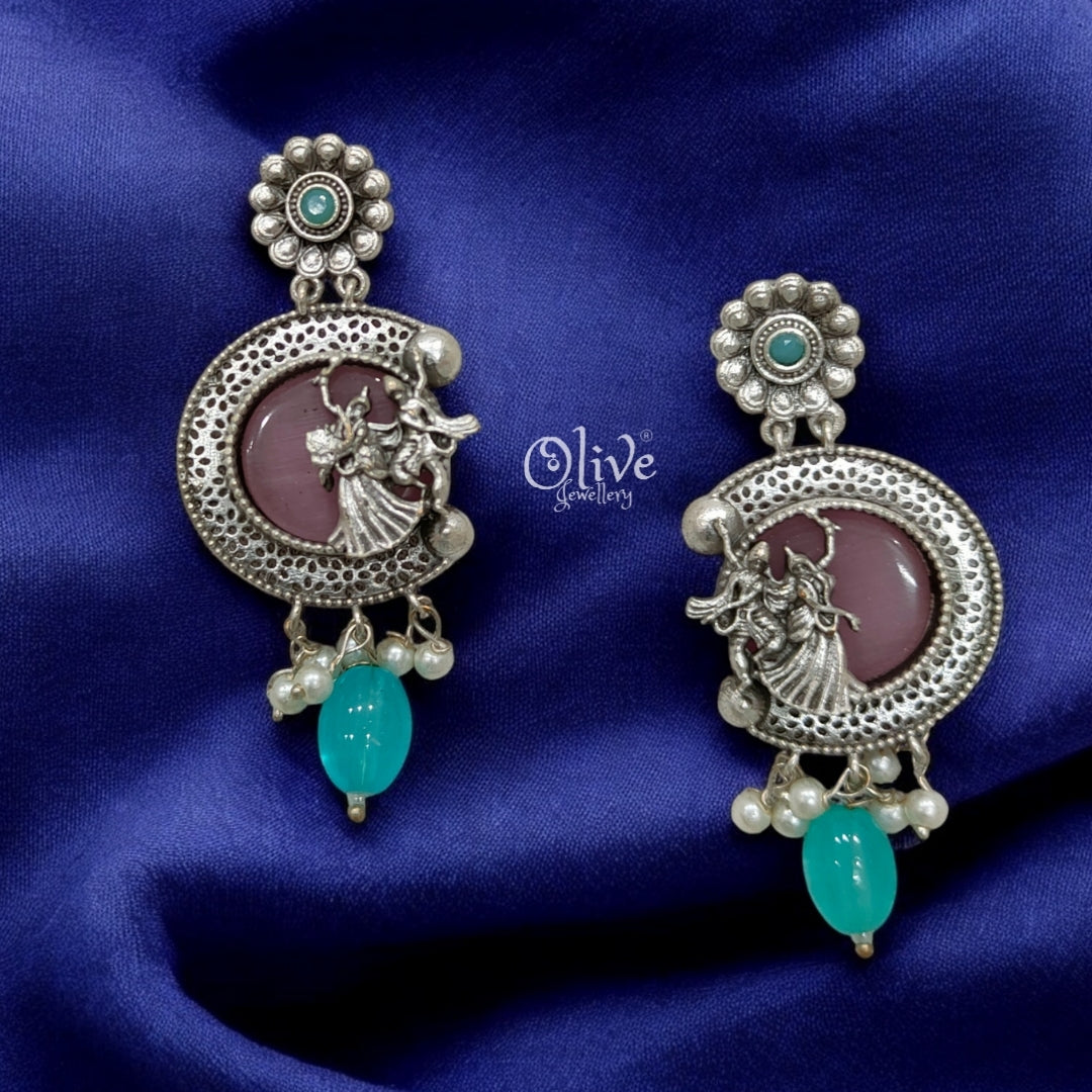 The Dancing Radhe Krishna