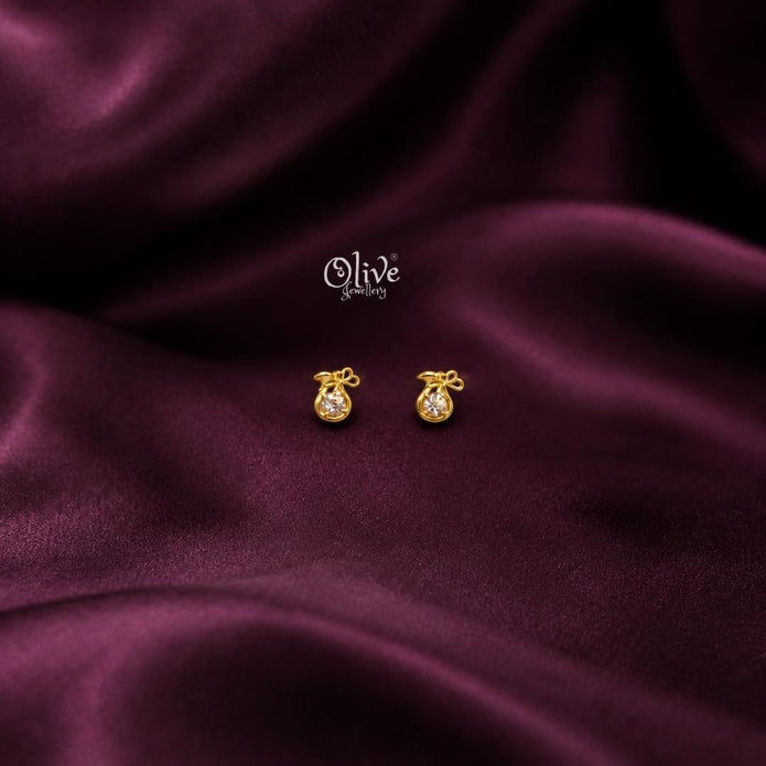92.5 Silver Studs  -027
