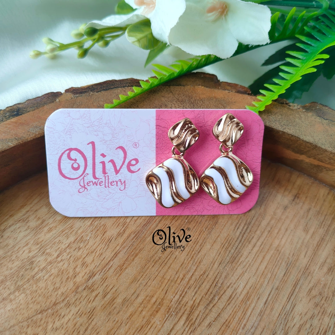 99 Collection Earrings -504