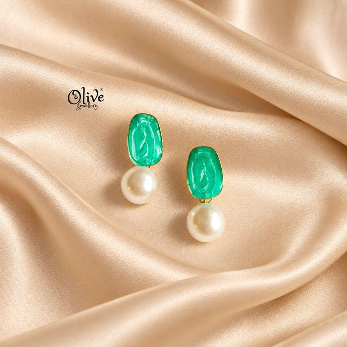 99 Collection Earrings -650