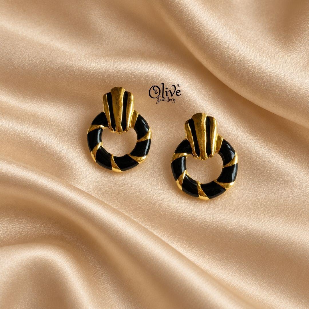 99 Collection Earrings -667