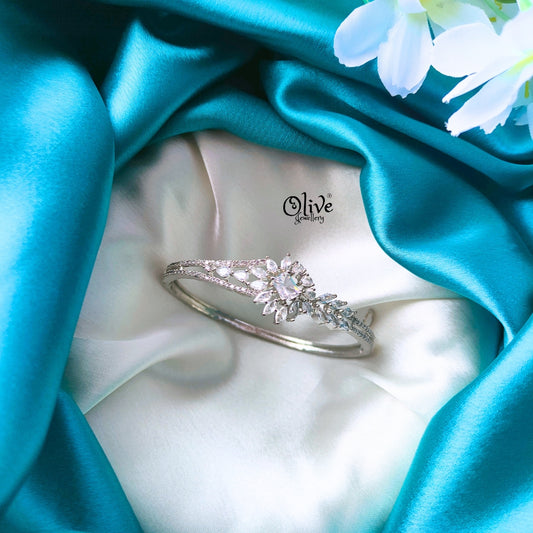 Openable AD Kadas-035