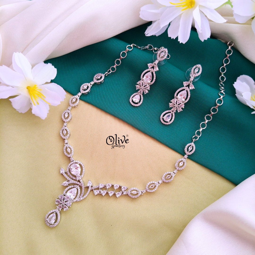 AD Neck Sets - 122