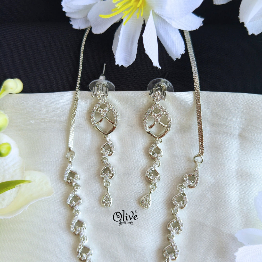 AD Neck Sets - 211