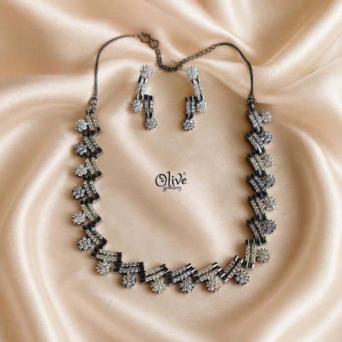 AD Neck Sets - 250
