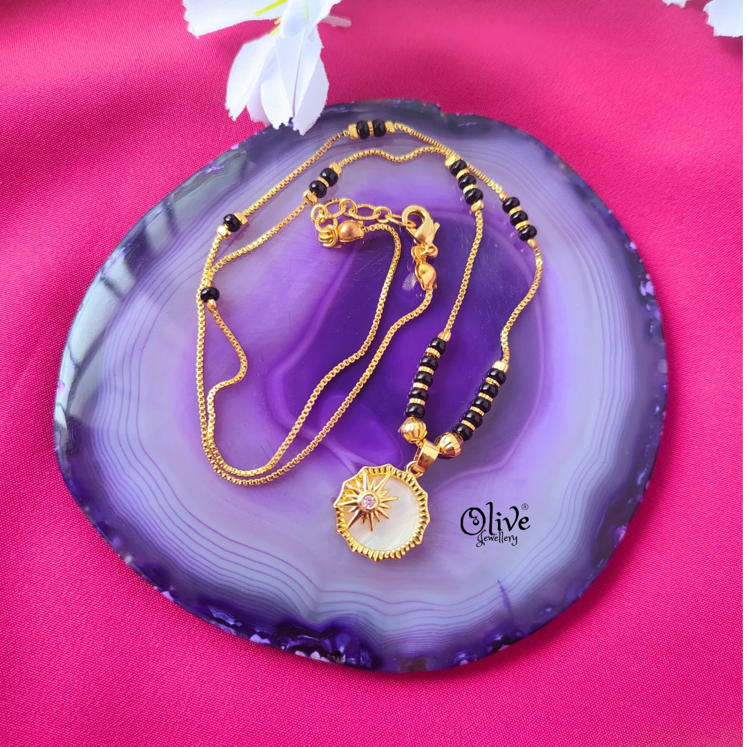 SS Black Beads Chain - 98( Gold Shade )