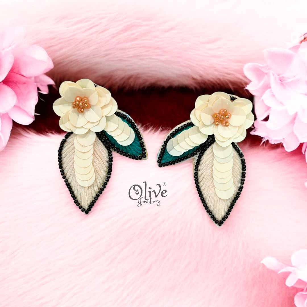 The Peach Flowers