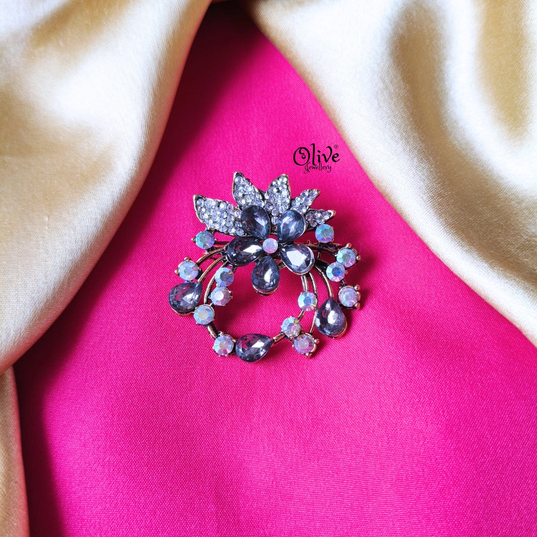 Brooch Collection  -219
