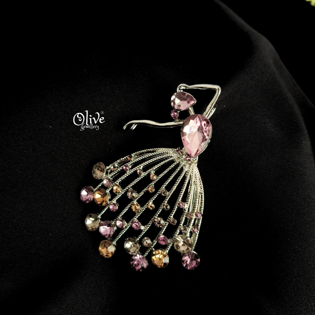 Dancing Fairy Tail Brooch